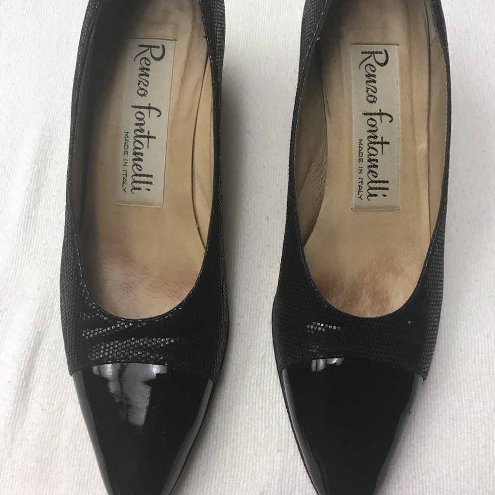 Shoe